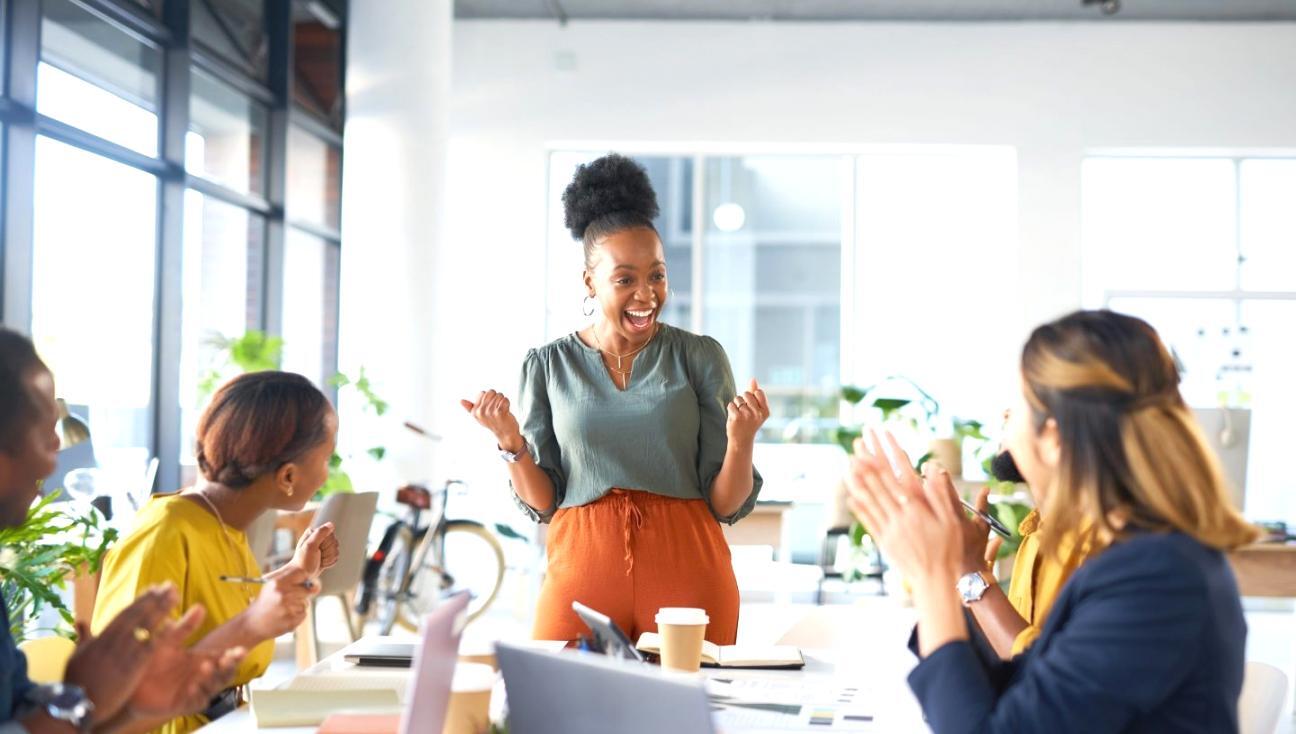 Espacio de trabajo profesional para análisis financiero